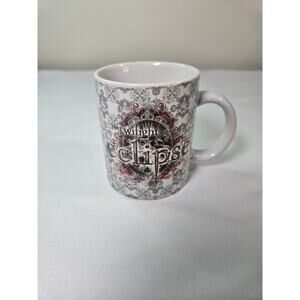 The Twilight Saga Eclipse Edward Cullen Coffee Tea Mug Crest Damask Print 2010